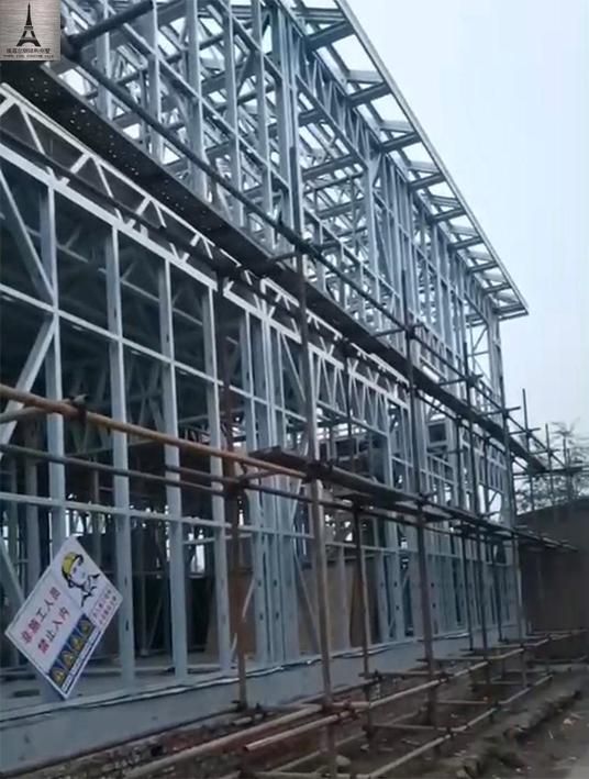 环保生活从家开始，重钢别墅让你住进绿色空间！