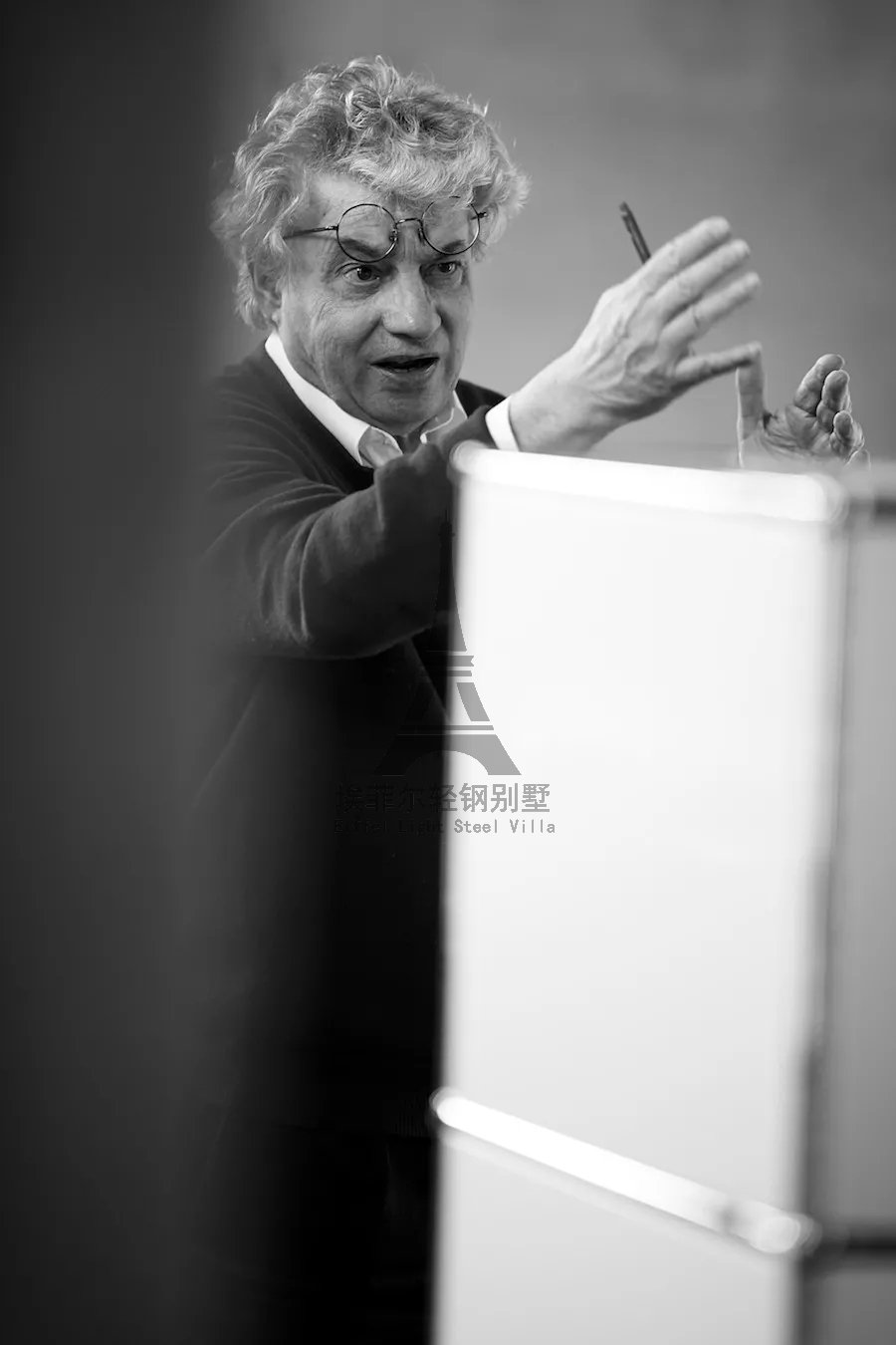 1573182628541226.jpg 640.webp (4).jpg